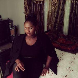 Meet your Posher, Halima